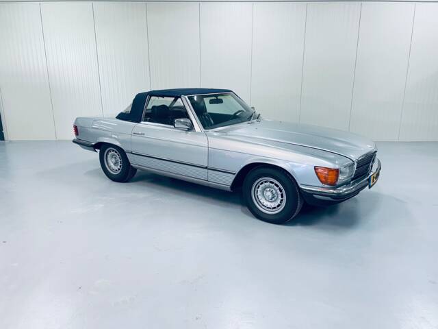 Mercedes-Benz 380 SL