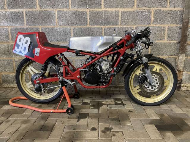 Bild 1/31 von Honda DUMMY (1985)