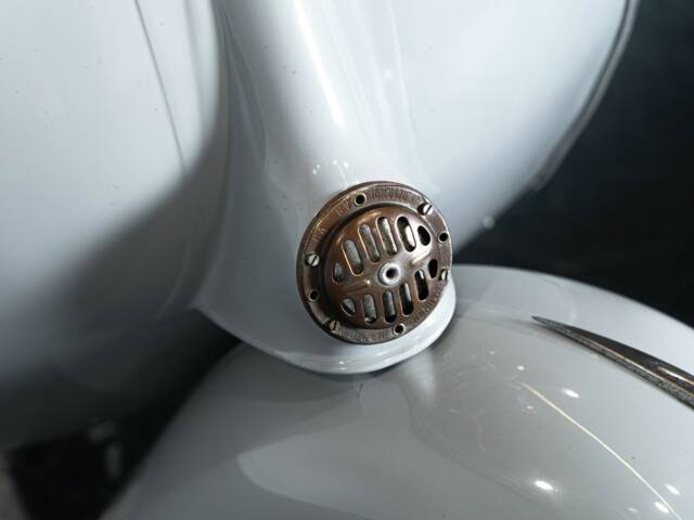 Piaggio Vespa 125