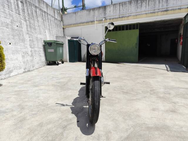 BSA B 44