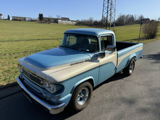 Dodge D 100