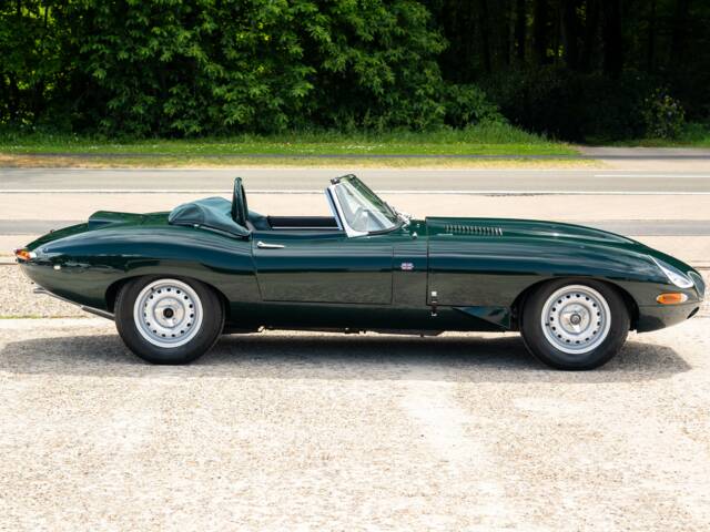 Jaguar E-Type 3.8