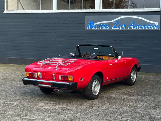 FIAT 124 Spider CS1
