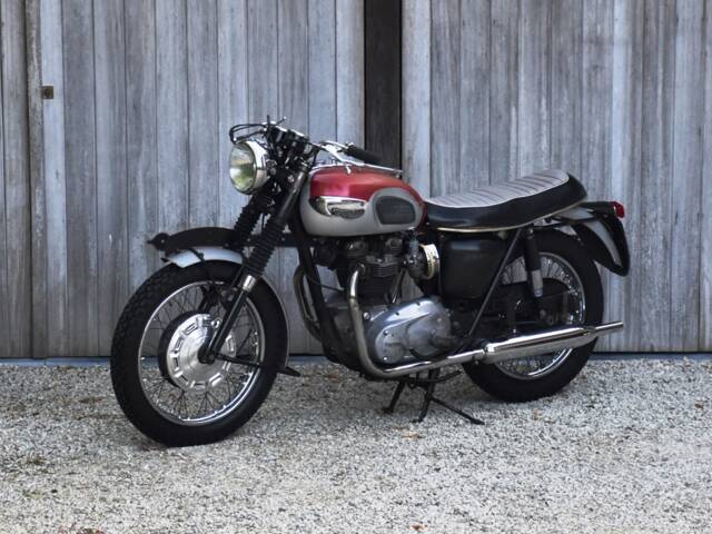 Triumph Bonneville T120