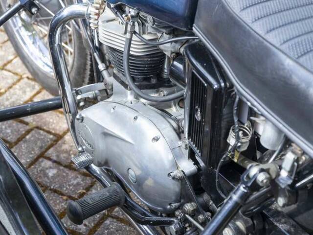 Triumph TR 6 Trophy / Tiger