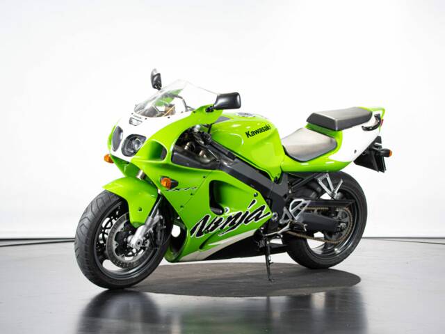 Kawasaki Ninja 750 ZX-7R