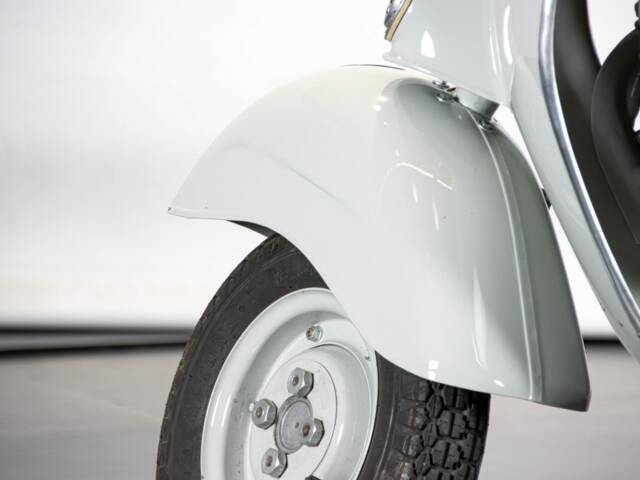 Piaggio Vespa 125