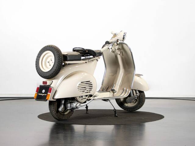 Piaggio Vespa 150 "Struzzo" VL