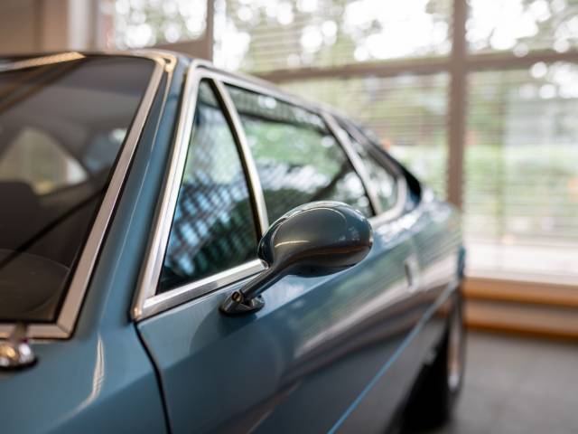 Ferrari Dino 308 GT4