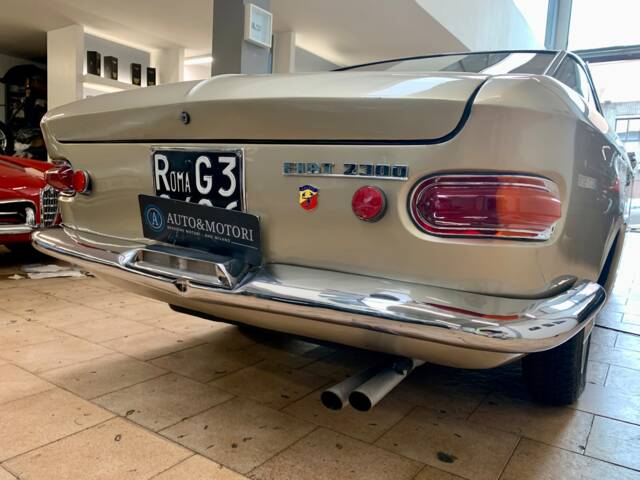 FIAT 2300 Coupe
