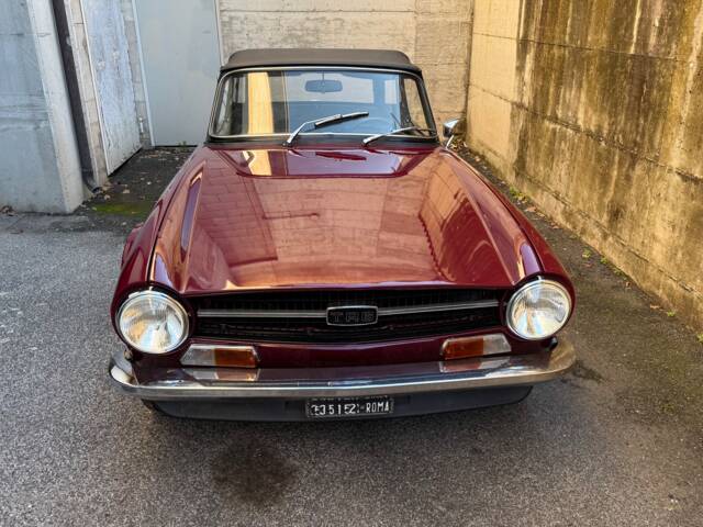 Triumph TR 6 PI