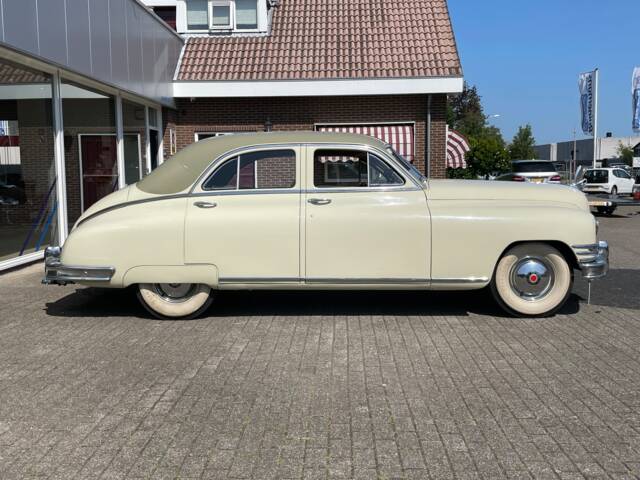 Packard Deluxe Eight Club Sedan