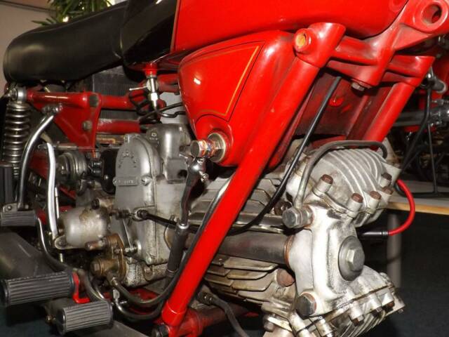 Moto Guzzi Nuovo Falcone