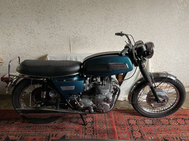 Immagine 1/31 di Triumph DUMMY (1968)