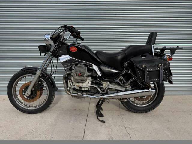 Moto Guzzi Nevada 350