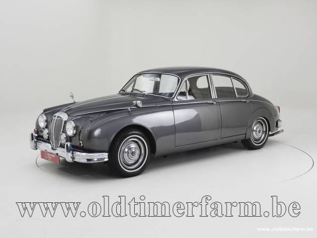 Image 1/15 of Daimler 2.5 Litre V8 (1963)