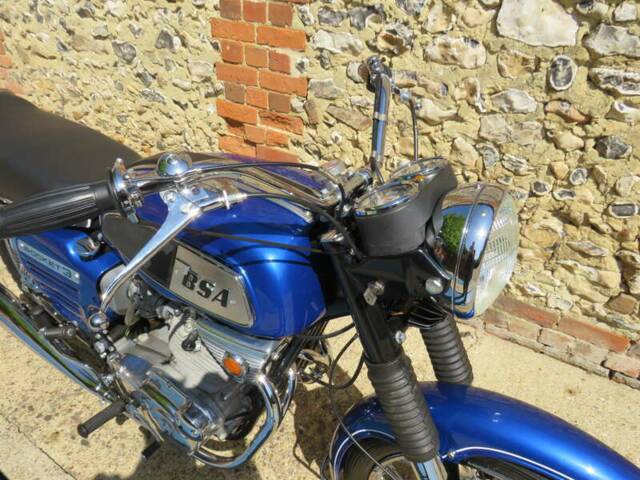 BSA A 75 Rocket 3