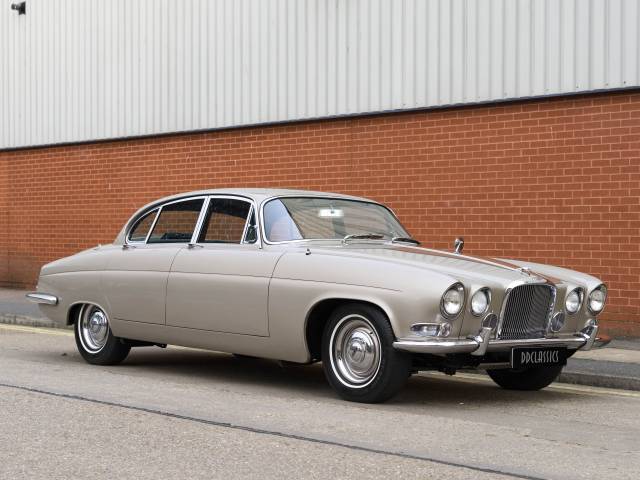 Jaguar Mk X 4.2