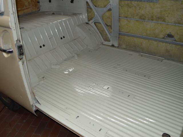 Volkswagen T2a Westfalia