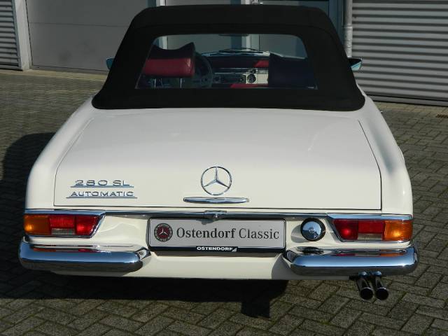 Mercedes-Benz 280 SL