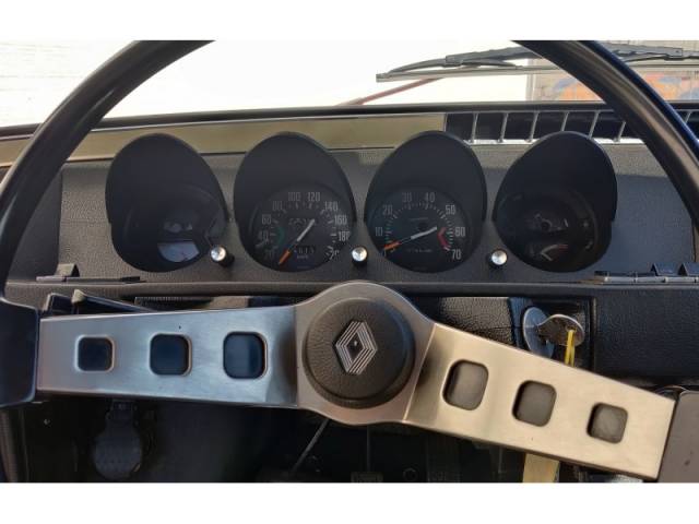 Renault R 15 TS
