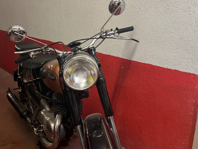 Triumph (TWN) BDG 250 H