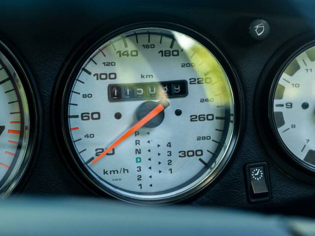 Porsche 911 Carrera