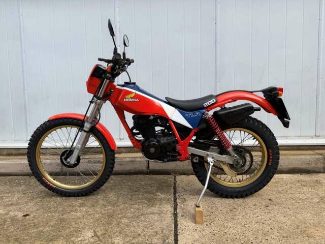 Honda TLR 200