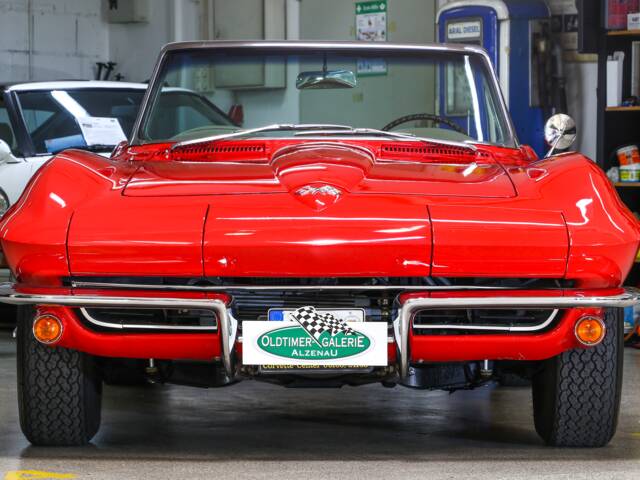 Chevrolet Corvette Sting Ray Convertible
