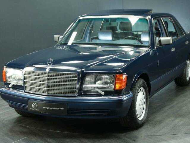 Imagen 1/30 de Mercedes-Benz 560 SEL (1990)