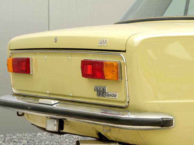 FIAT 124 Special