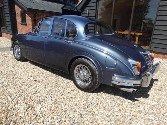Jaguar Mk II 3.4