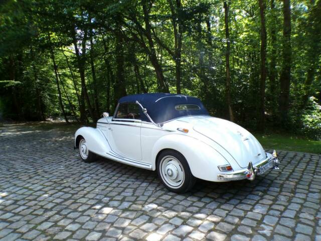 Mercedes-Benz 220 Cabriolet A