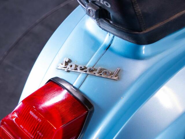 Piaggio Vespa 50 N Special