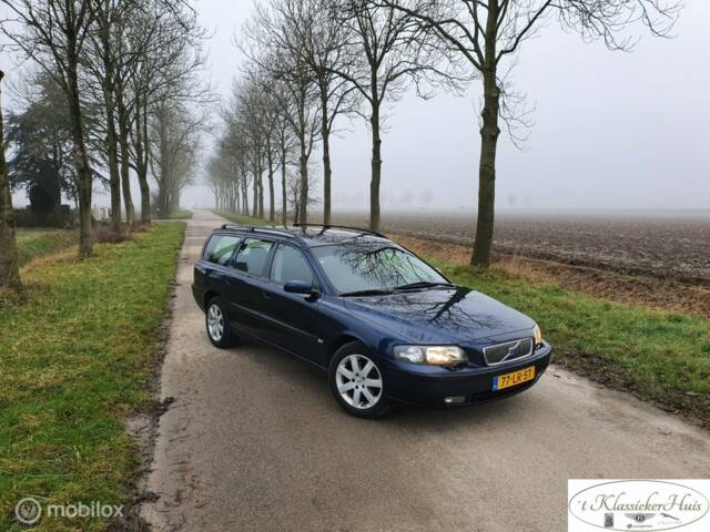 Bild 1/31 von Volvo V 70 2.4 (2003)