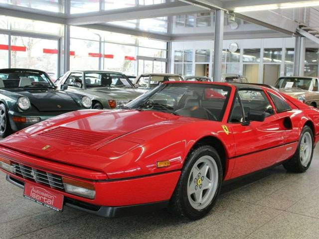 Image 1/20 de Ferrari 328 GTS (1987)