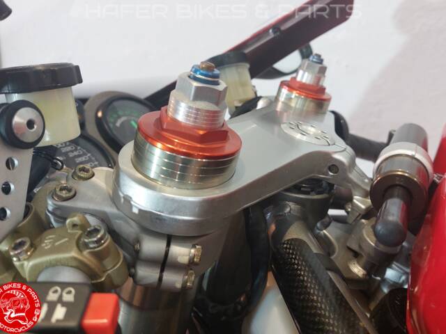Ducati 748 S
