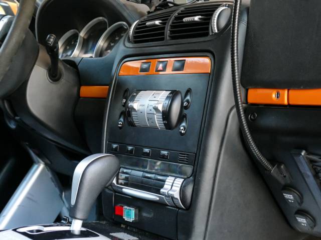 Porsche Cayenne S Transsyberia
