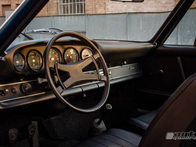 Porsche 911 2.4 T