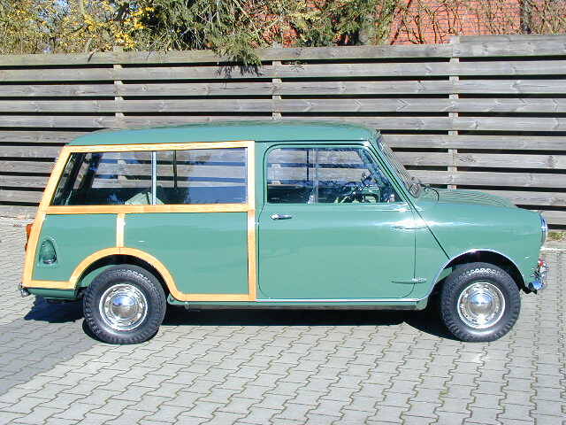 Image 1/11 of Morris Mini Traveller (1965)