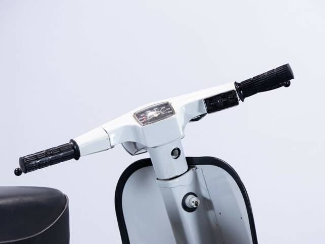 Piaggio Vespa 50 Special