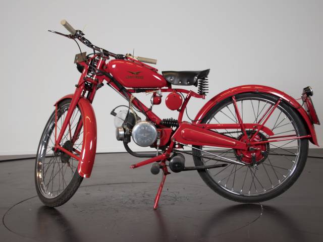 Bild 1/19 von Moto Guzzi DUMMY (1950)