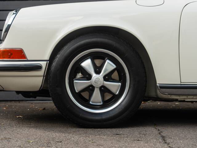 Porsche 911 2.2 T