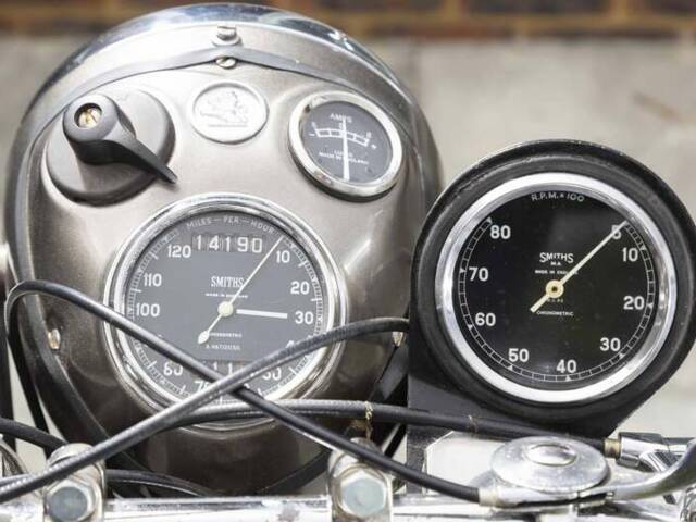 Norton Model 30 International