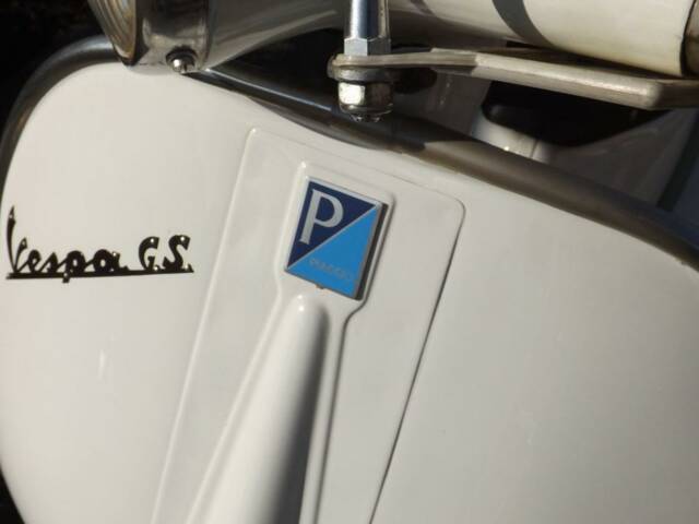 Piaggio Vespa 160 GS