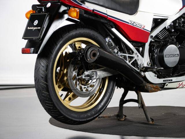 Honda VF 750