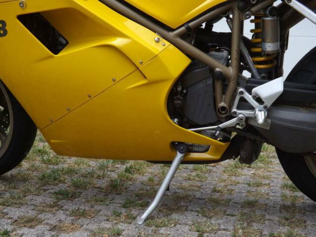 Ducati 748 Biposto
