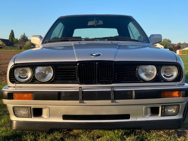 Bild 1/50 von BMW 320i (1991)