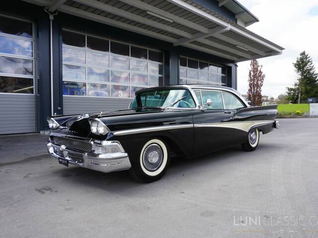 Ford Fairlane 500 Club Victoria