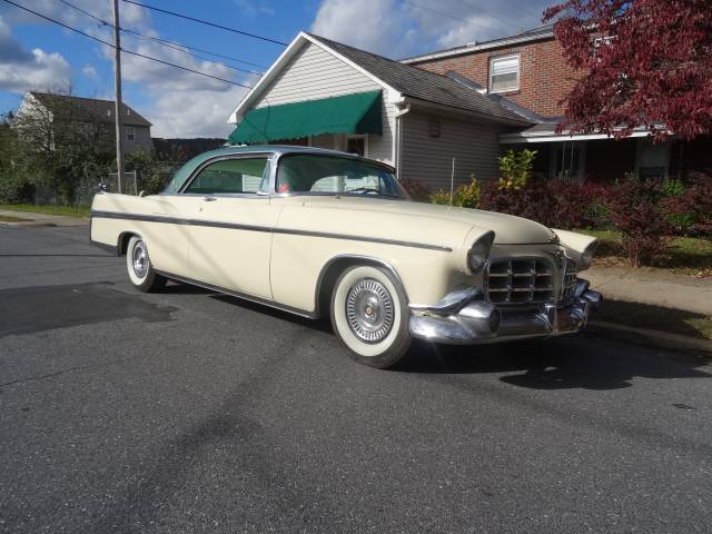 Afbeelding 1/7 van Imperial Southampton Hardtop Coupe (1956)
